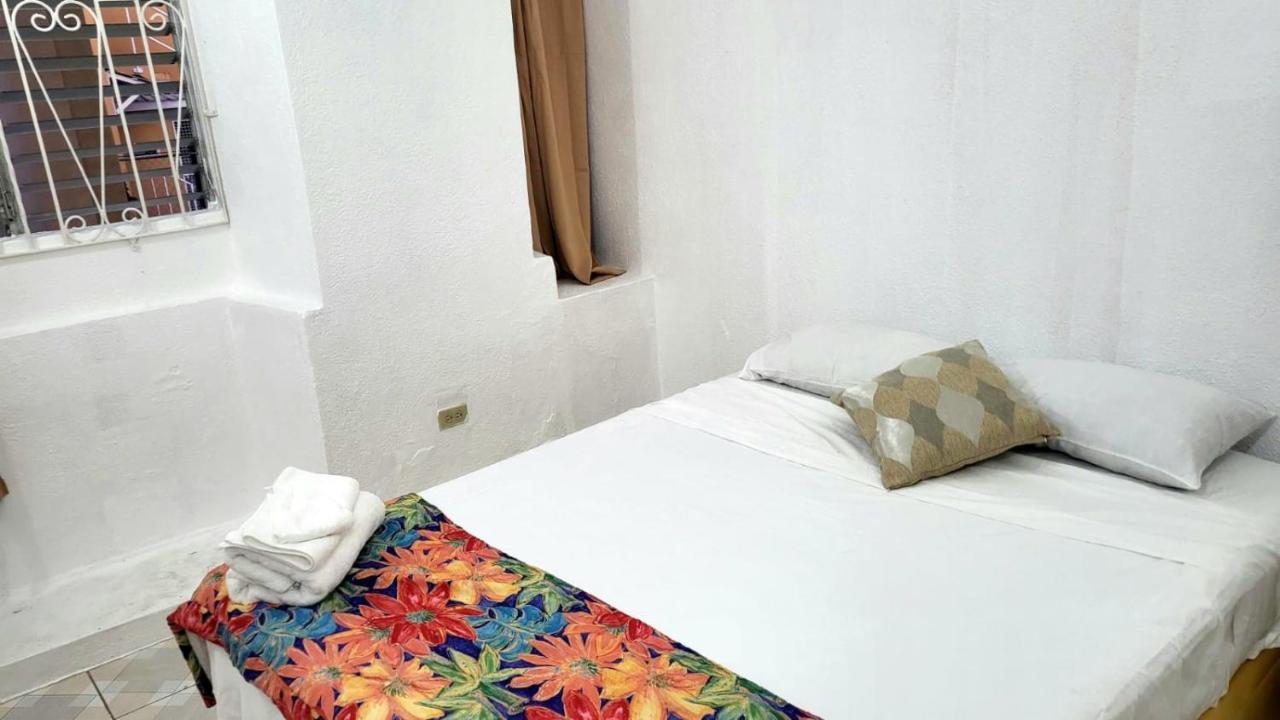 Ventnor House Apartments ブリッジタウン エクステリア 写真