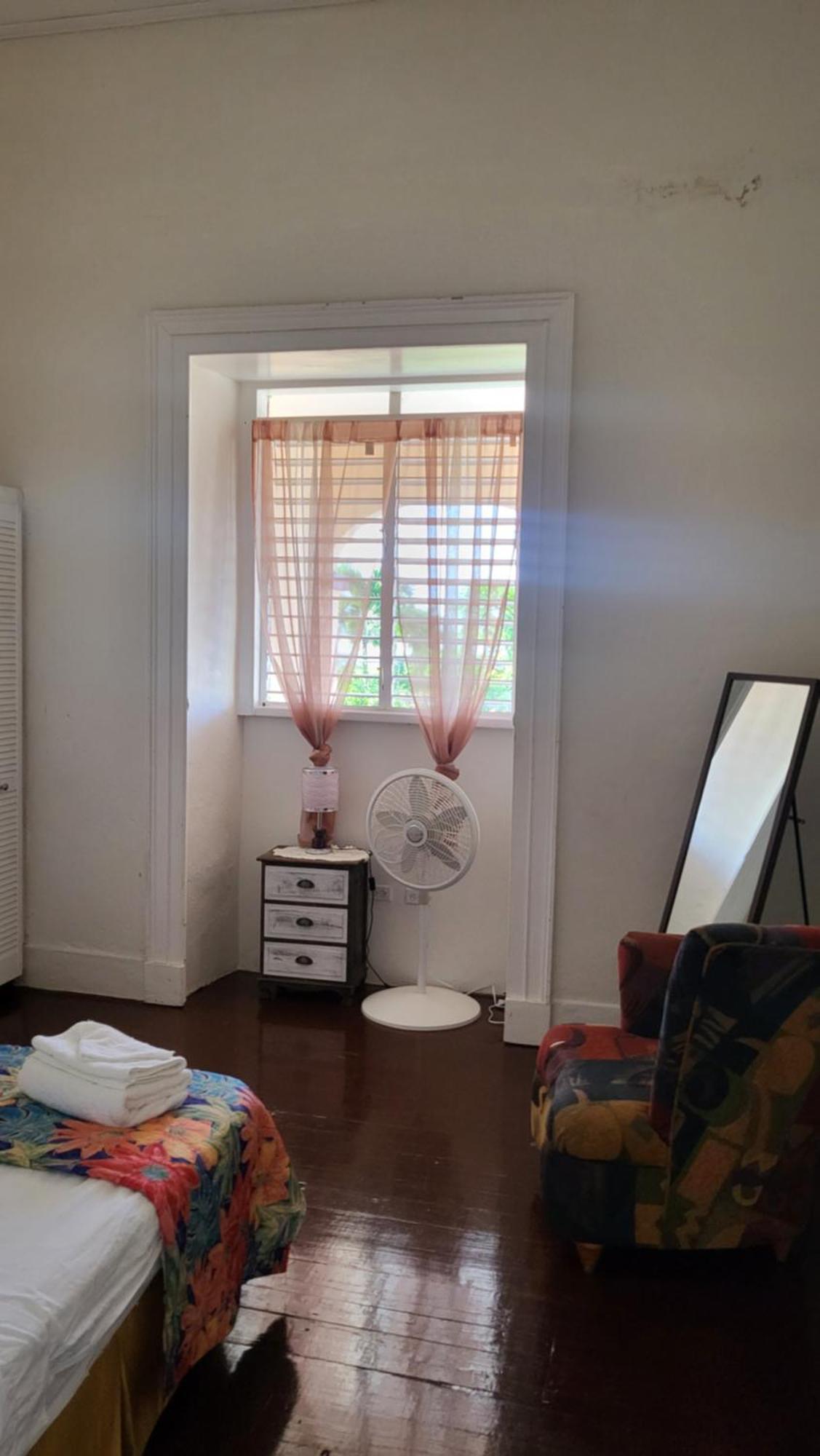 Ventnor House Apartments ブリッジタウン エクステリア 写真