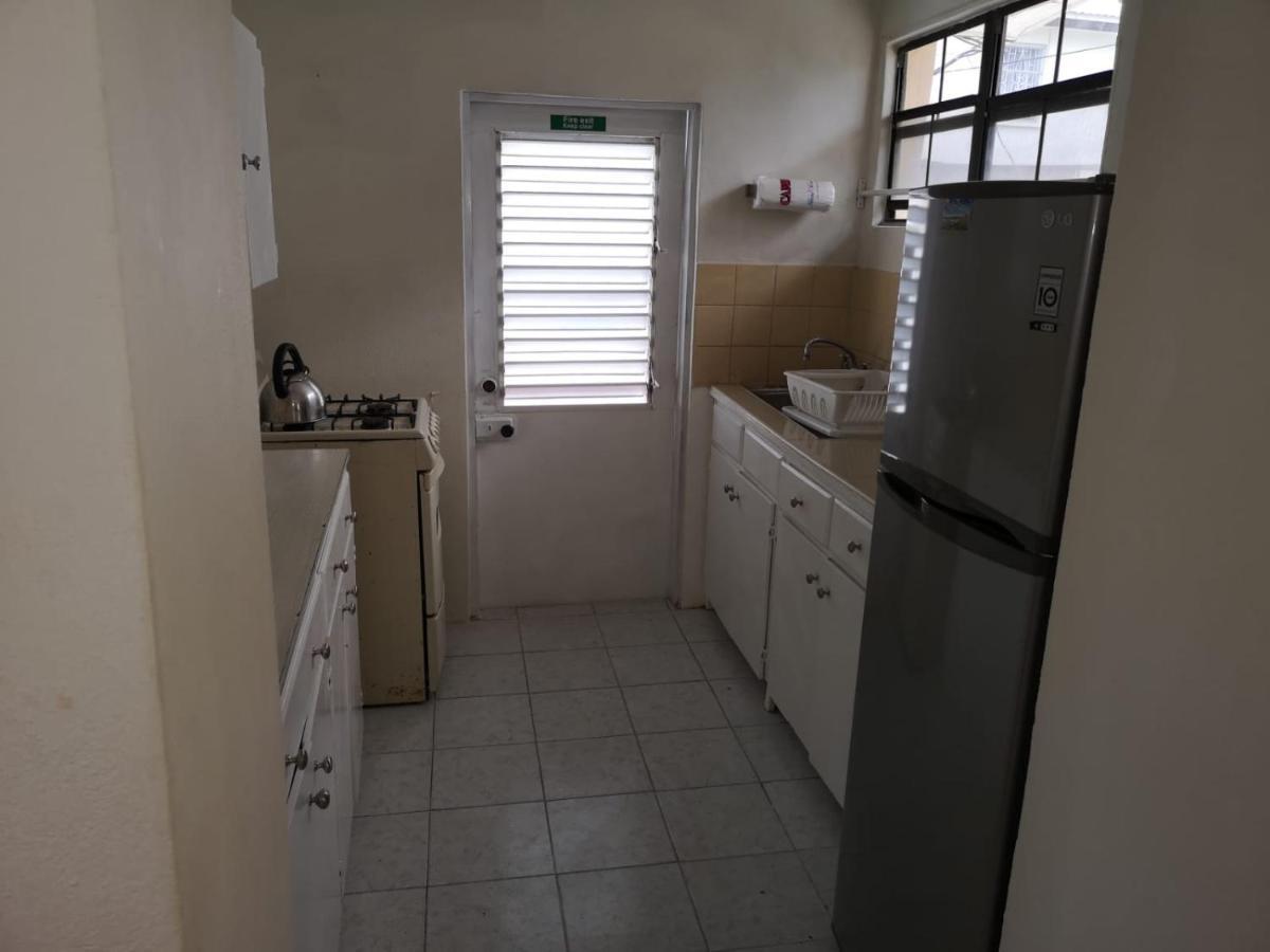 Ventnor House Apartments ブリッジタウン エクステリア 写真