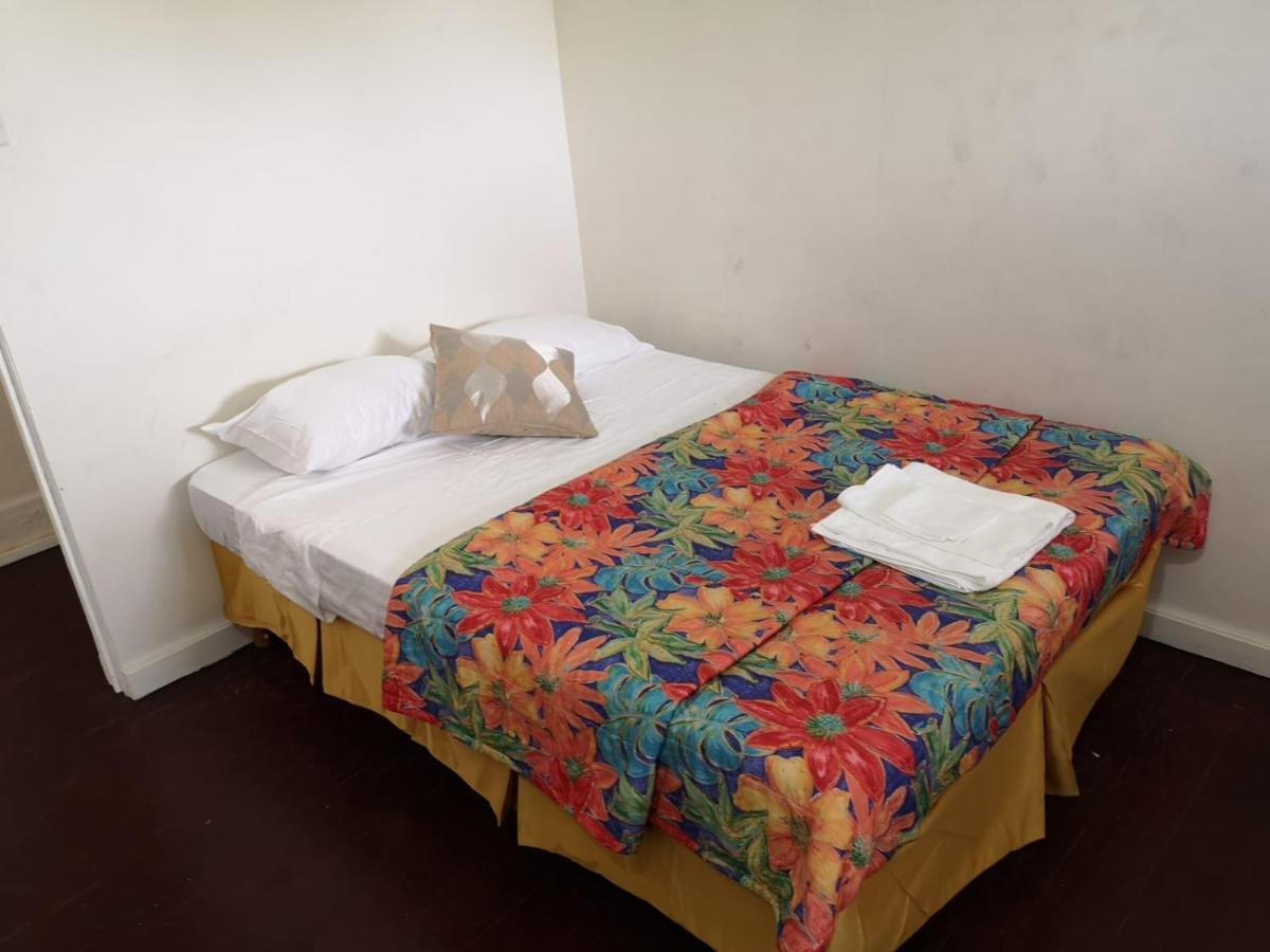 Ventnor House Apartments ブリッジタウン エクステリア 写真